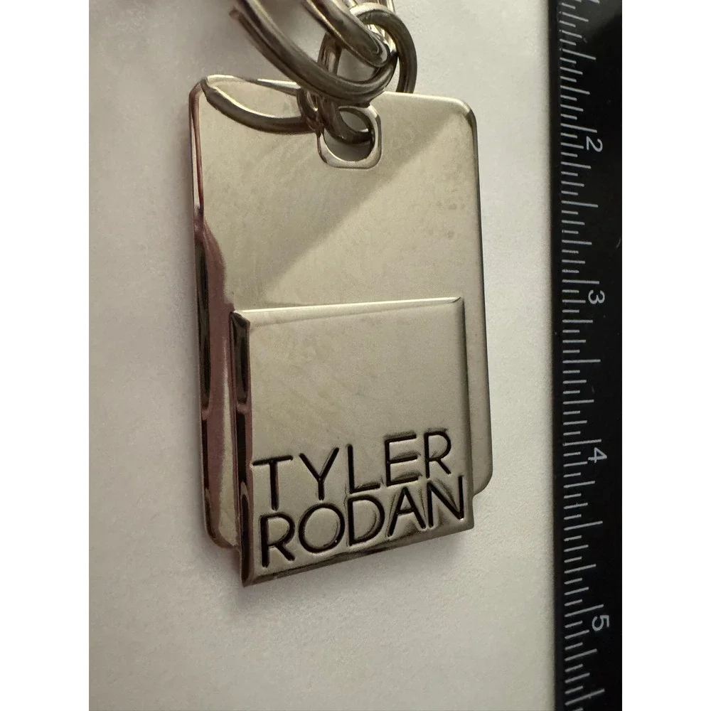 Tyler Rodan Metal Keychain Key Ring Bag Charm Accessory‎ Silver Tone